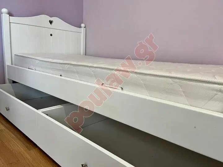 Σετ παιδικων επιπλων 