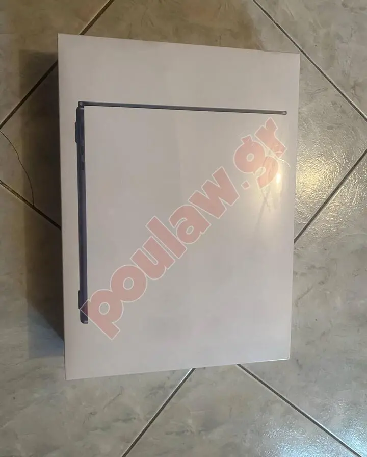 MacBook Air M2 13