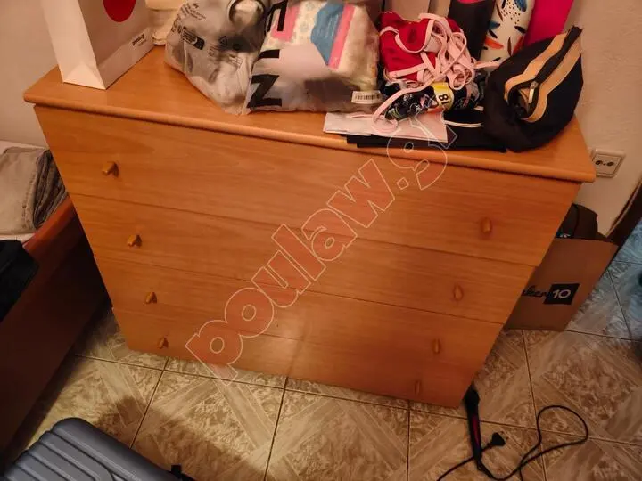 τραπεζι κουζινας κρεβάτι διπλο,συρταριερα,κομοδινο