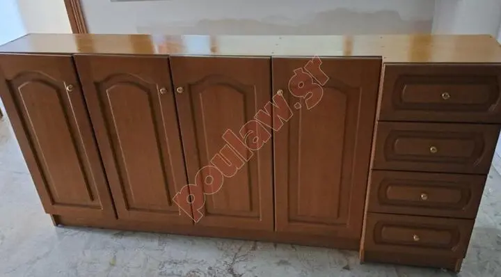 Μπουφές κομψός