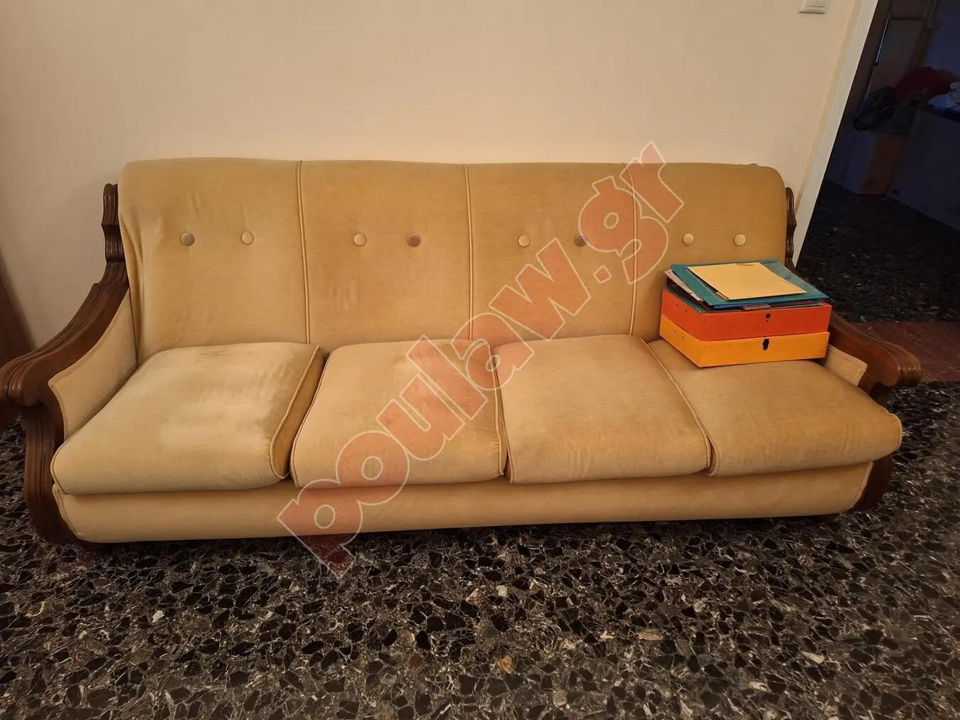 τετραθέσιος καναπές και 4 πολυθρόνες τετραθέσιος καναπές και 4 πολυθρόνες