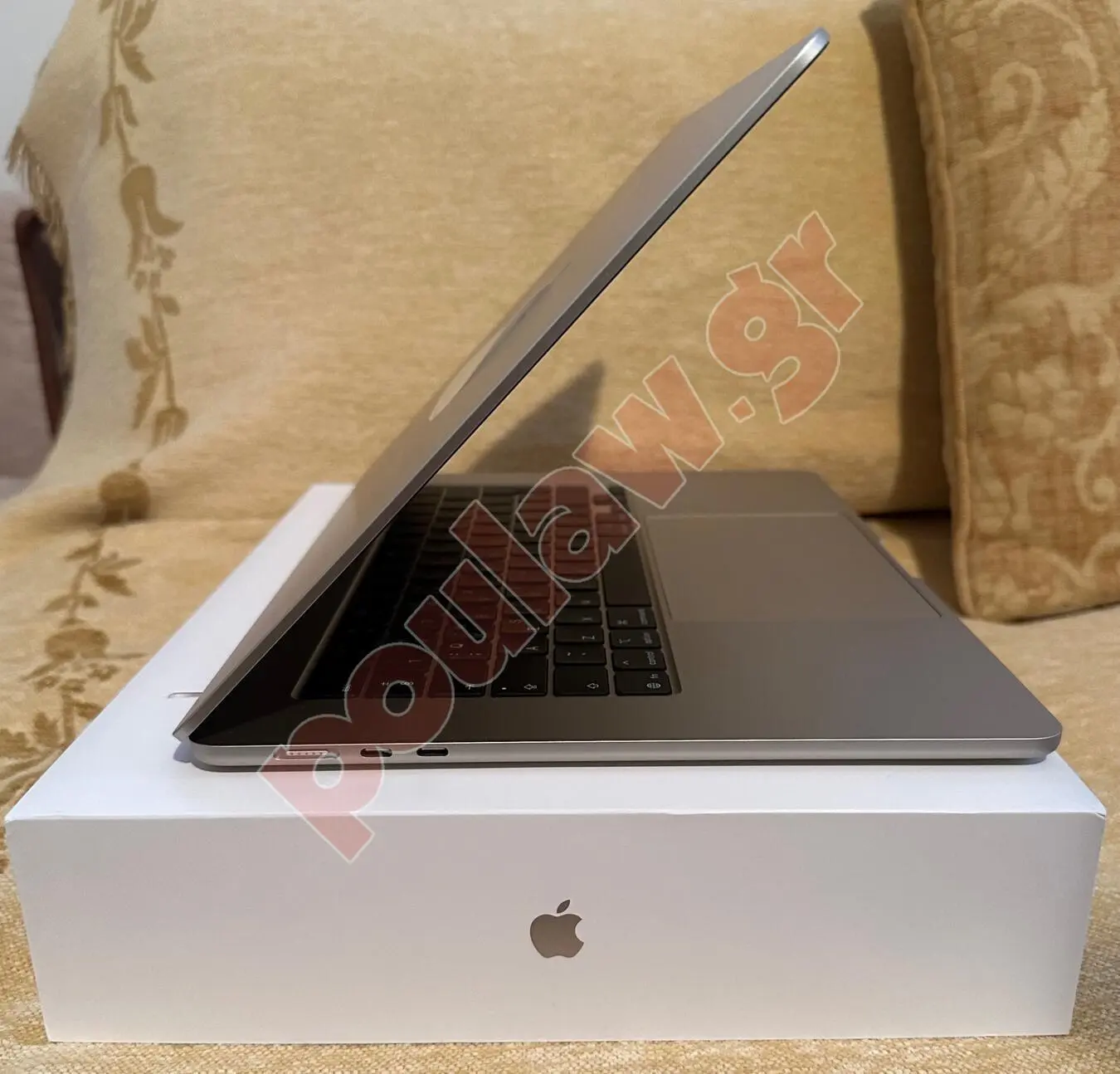 MBAIR 15.3 M4/ 10CG/24GB/512GB STR MC6K4