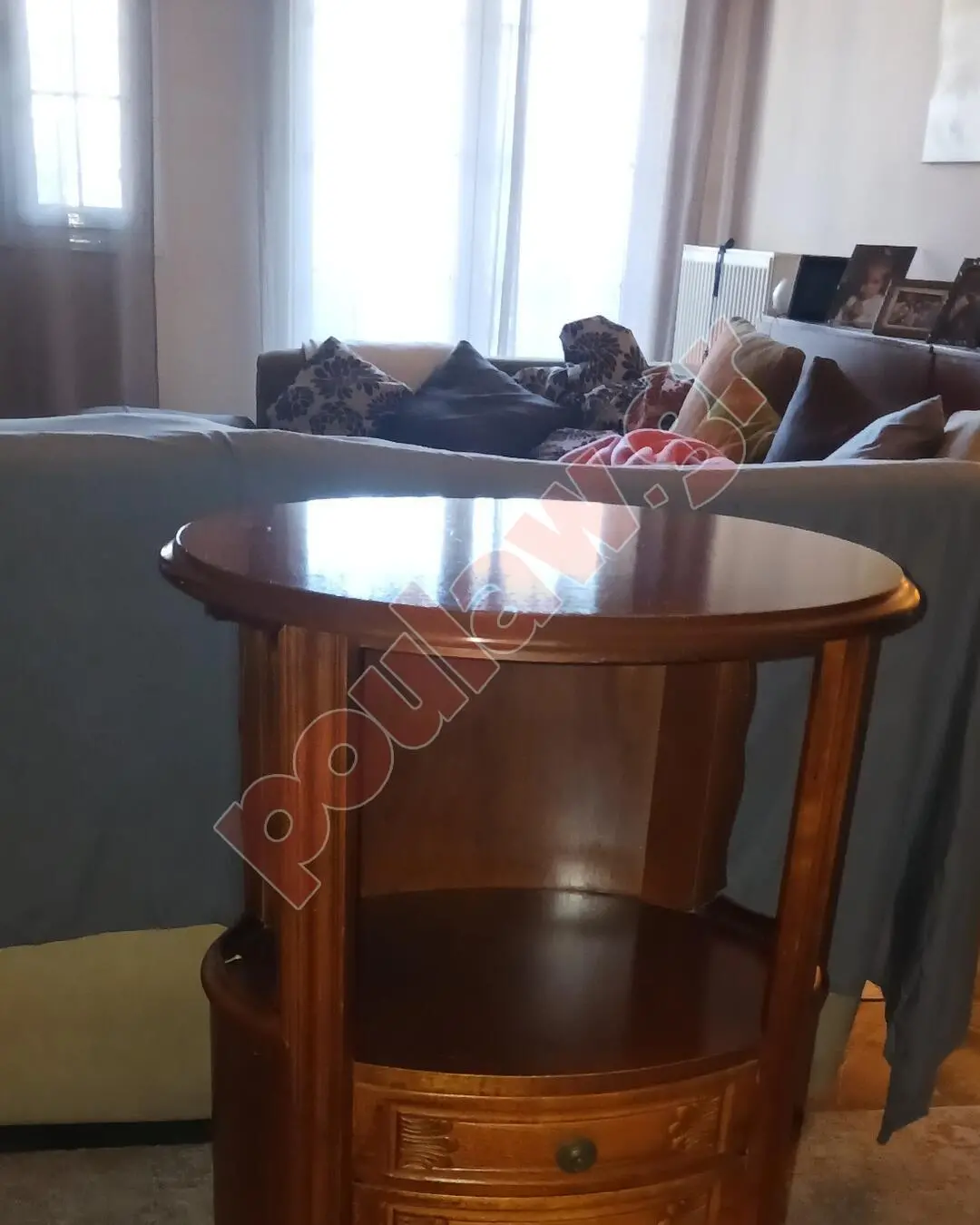 Μικροεπιπλο σαλονιου με συρταρια