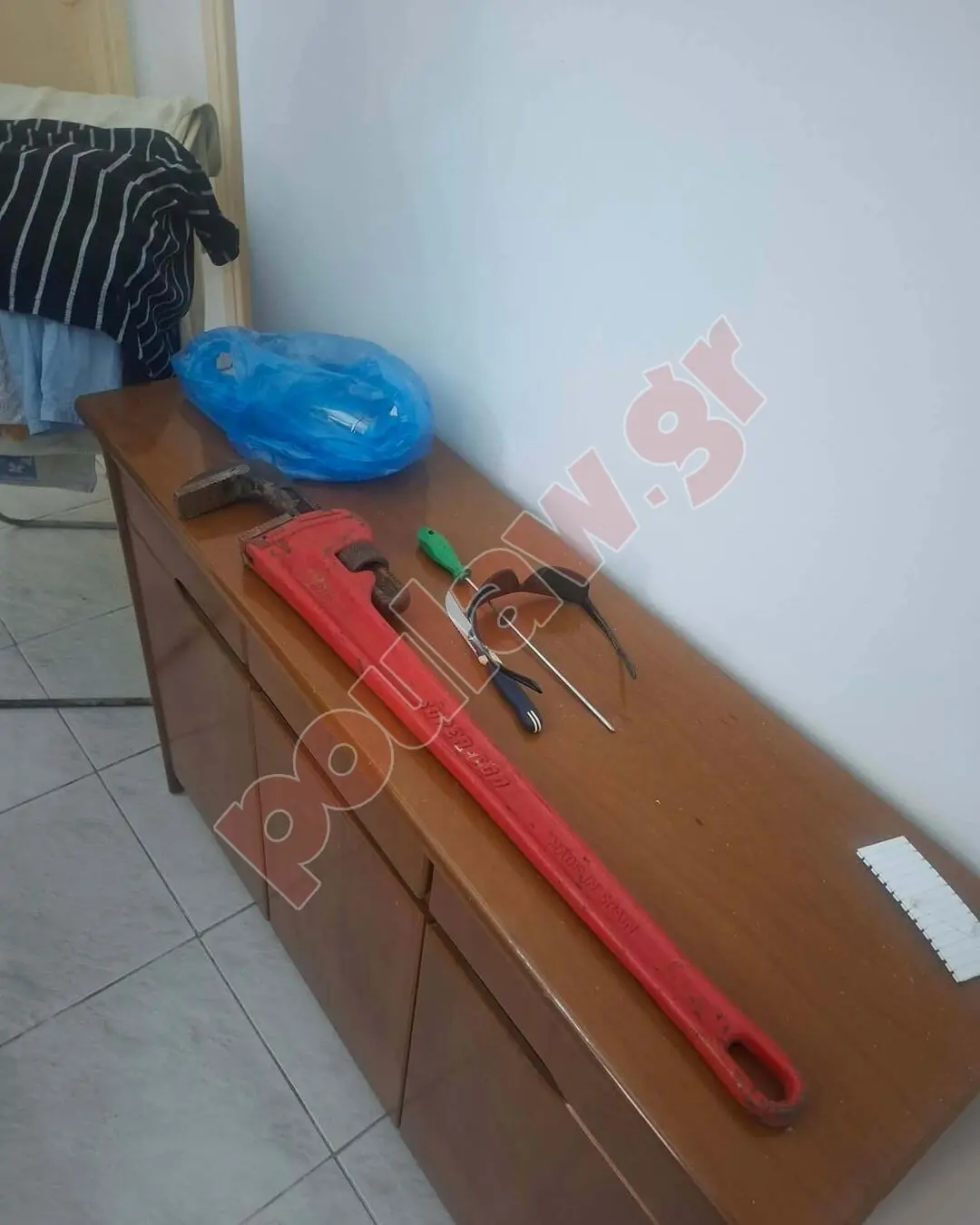 πωλούνται μεταχειρισμένα εργαλεία υδραυλικού 