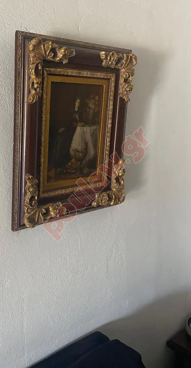 επιπλα αντικες 