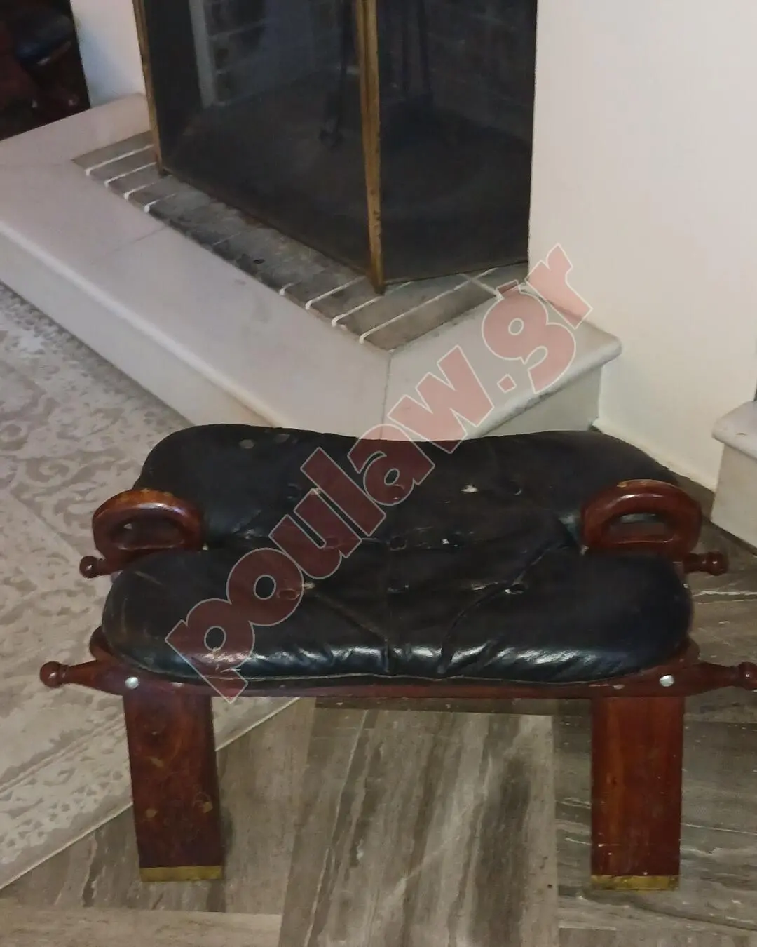 Σκαμπο για τζακι