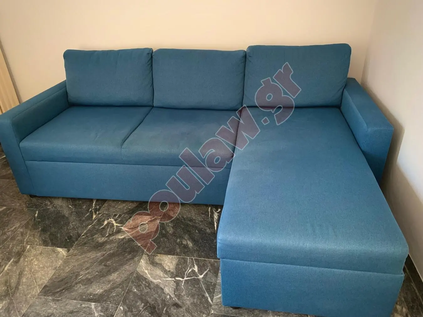 Πώληση επίπλων σαλονιού λόγω μετακόμισης 