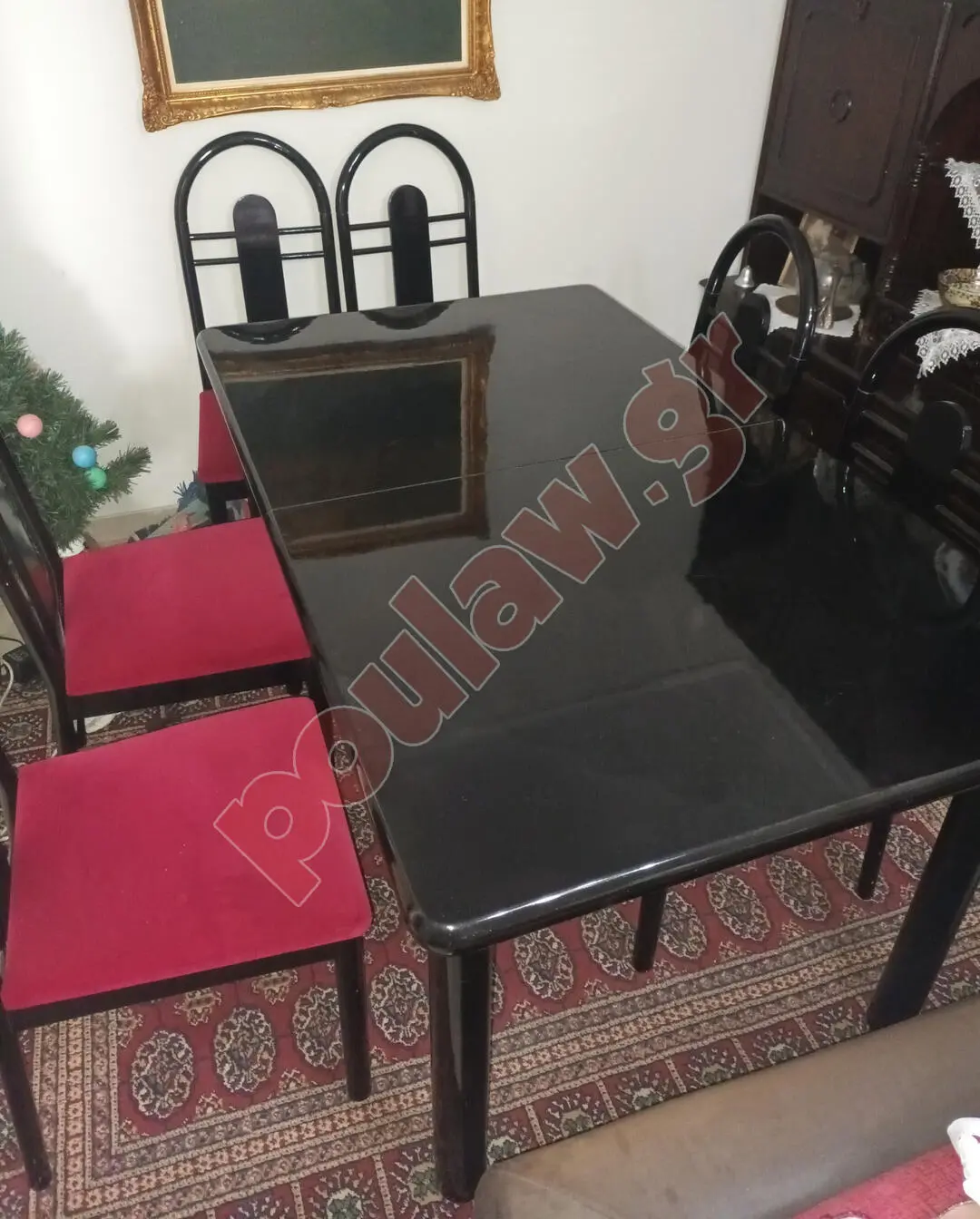 τραπεζαρια με 6 καρεκλες