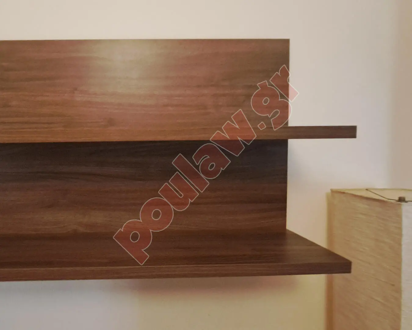 Γραφείο και ράφια Neoset