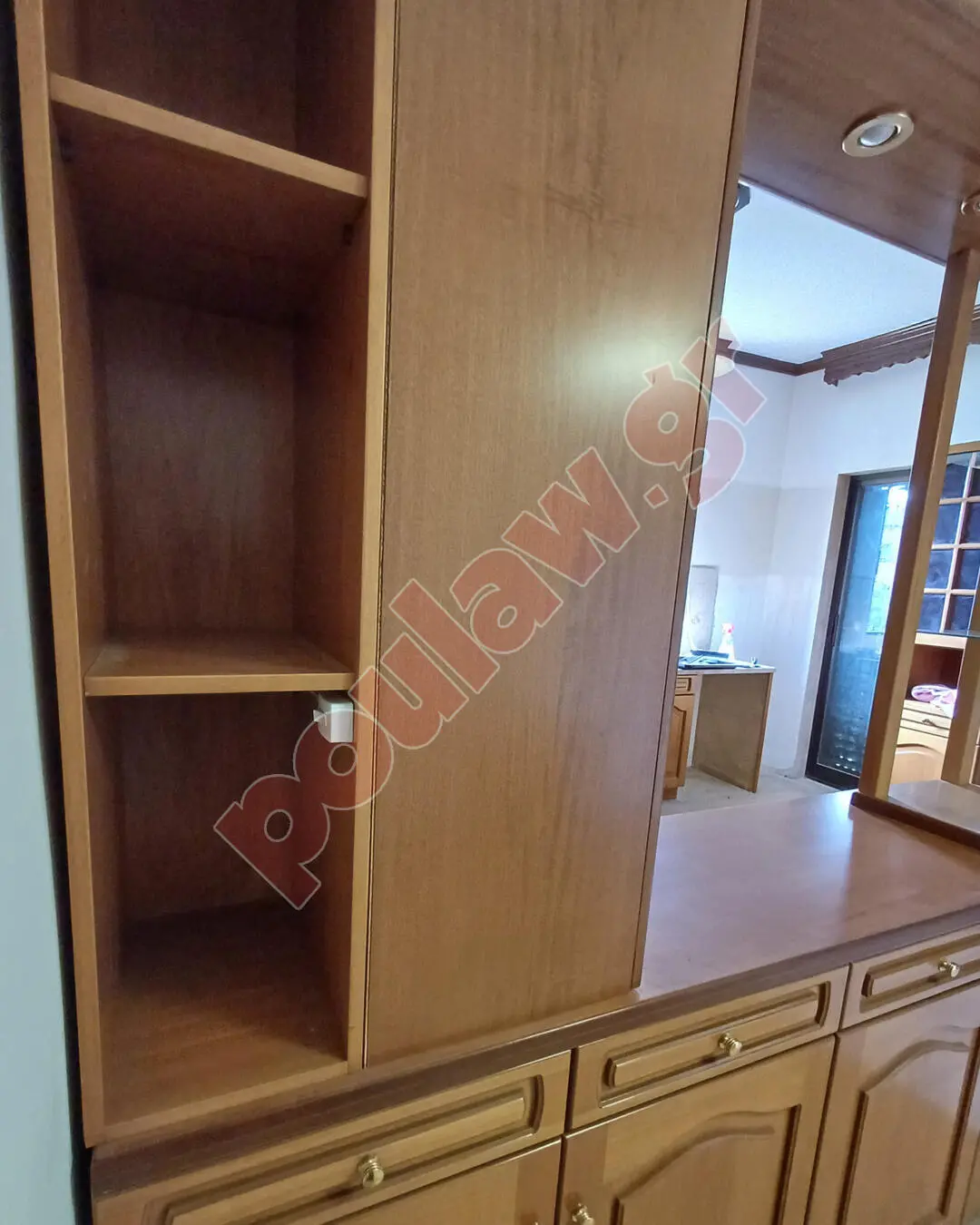 Βιτρίνα - διαχωριστικό Βιτρίνα - διαχωριστικό
