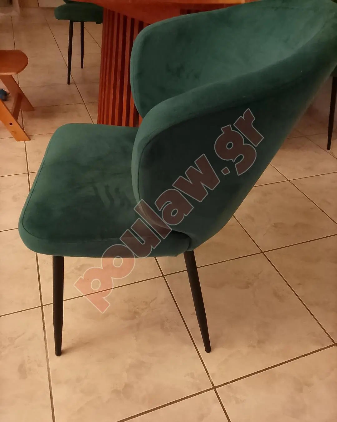καρέκλες τραπεζαρίας 