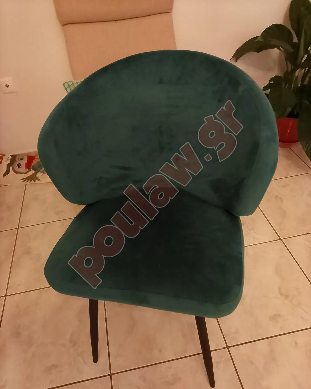 καρέκλες τραπεζαρίας 