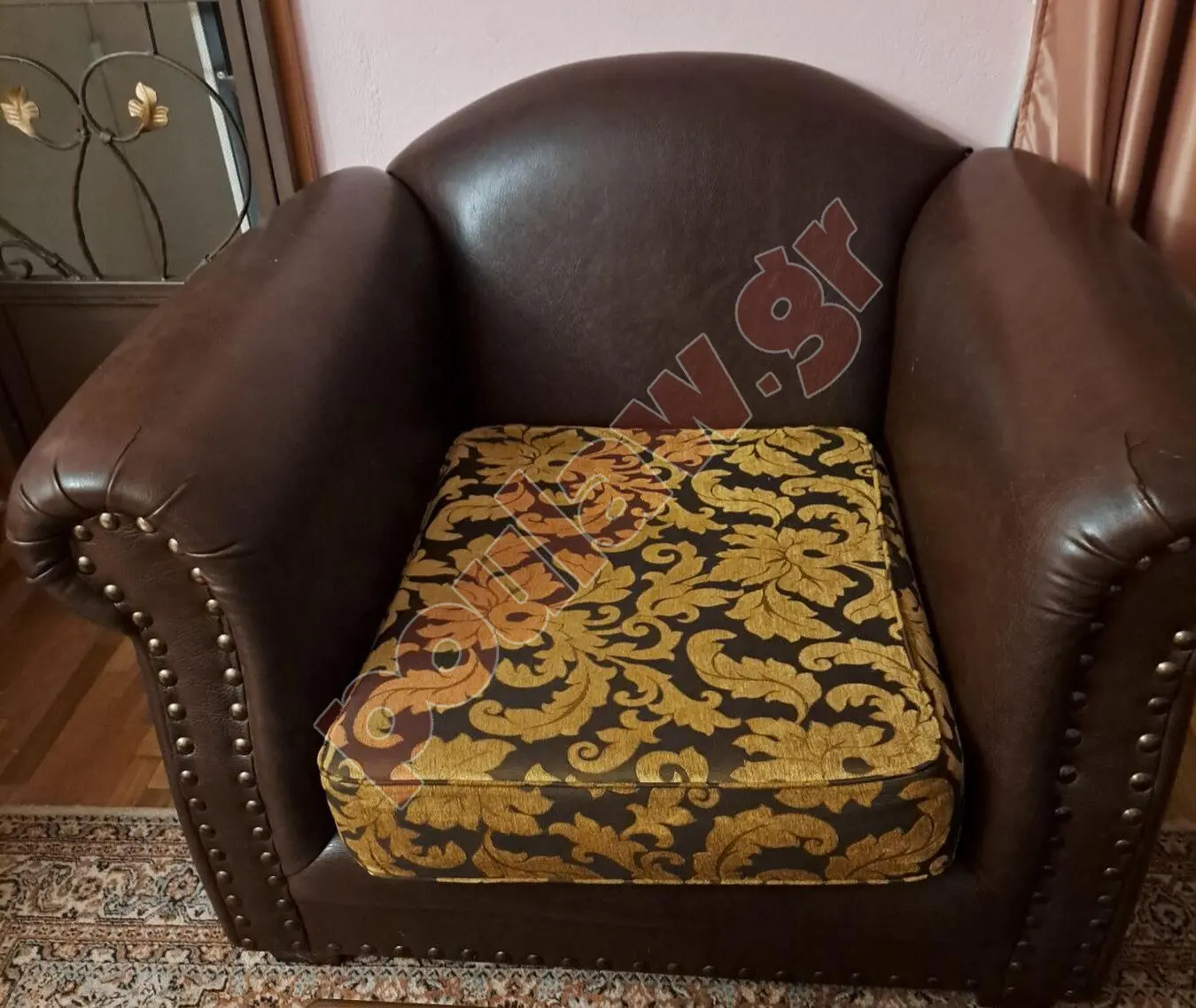 ΔΕΡΜΑΤΙΝΟ ΣΑΛΟΝΙ ΔΕΡΜΑΤΙΝΟ ΣΑΛΟΝΙ