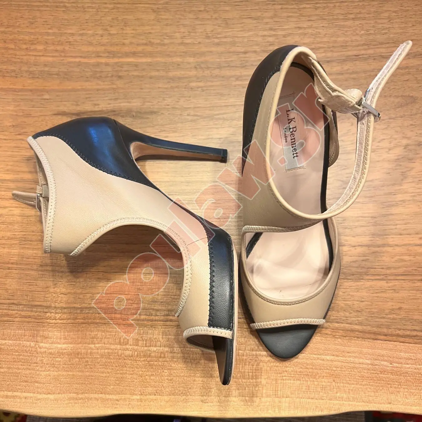 LK Bennett London γυναικεία παπούτσια