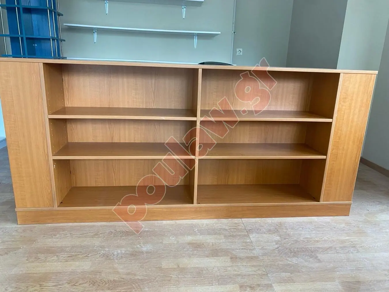 Πωλούνται Ξύλινοι Πάγκοι MDF Πωλούνται Ξύλινοι Πάγκοι MDF