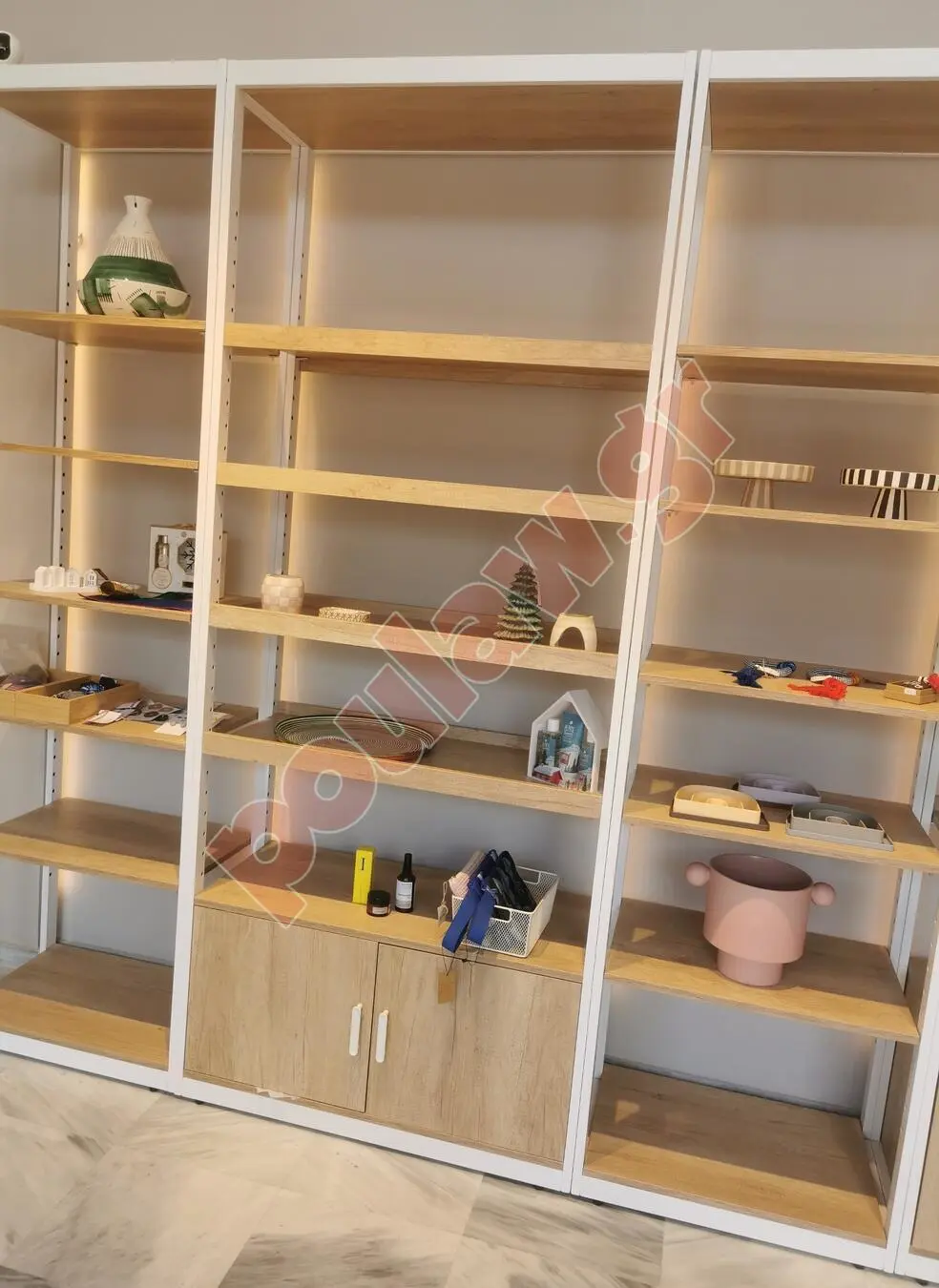 Ραφιέρες σαν καινούργιες, σετ 6 τεμαχίων με κρυφό φωτισμό