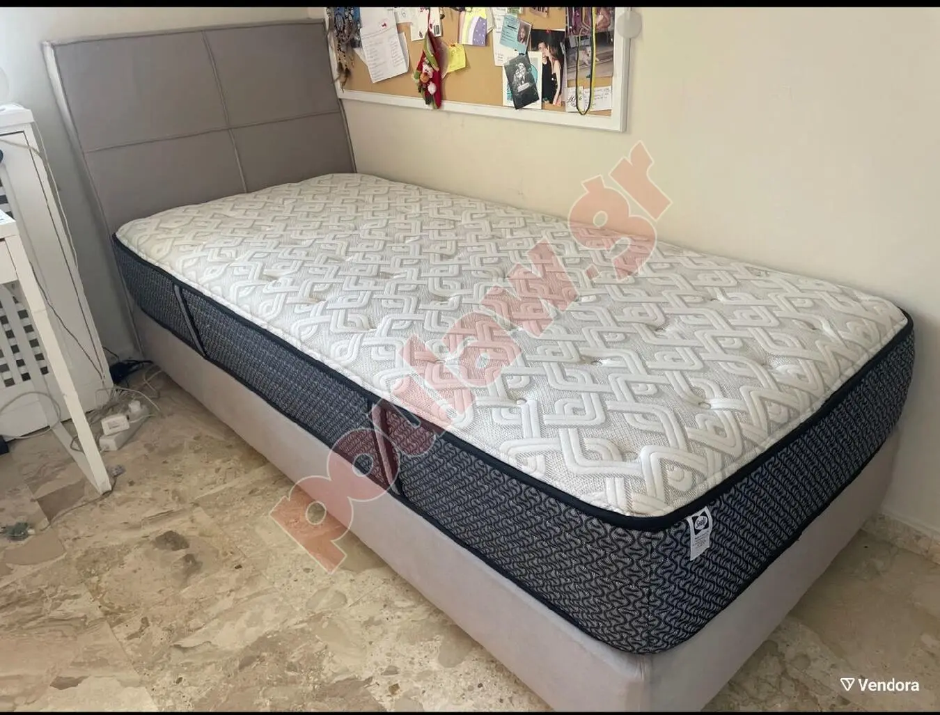2 μονα κρεβάτια Elite Strom 90Χ200 με κεφαλαρι 12 εκ. 2 μονα κρεβάτια Elite Strom 90Χ200 με κεφαλαρι 12 εκ.