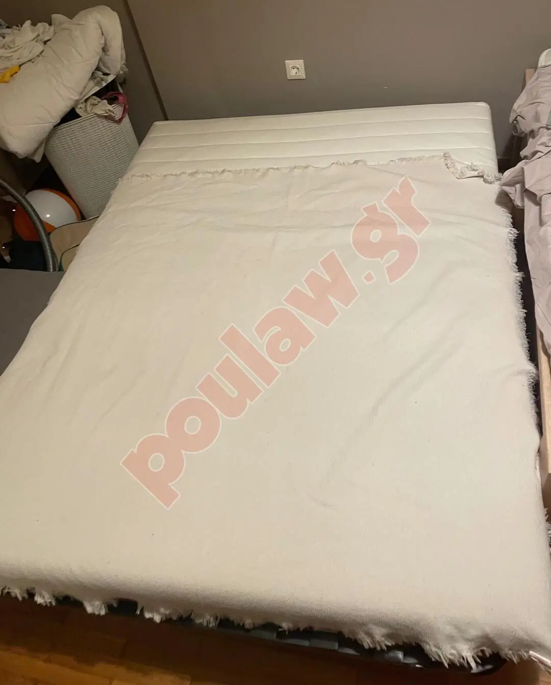 Διθεσιος καναπες-κρεβατι