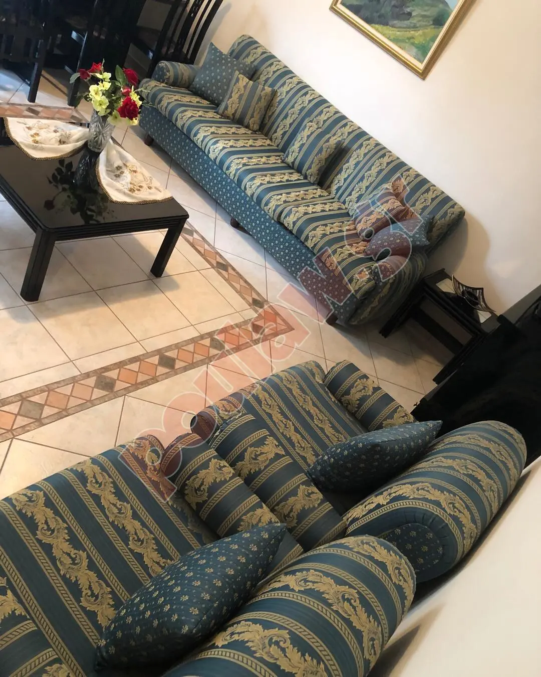 Ολοκληρο σαλονι 