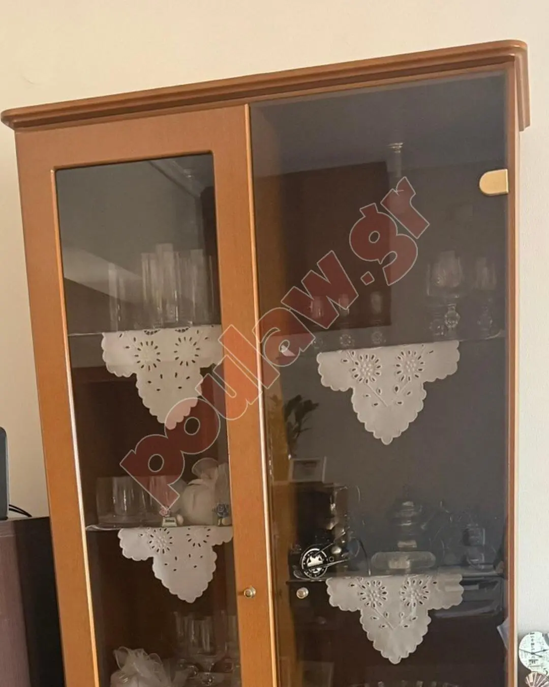 ΕΠΙΠΛΑ ΣΑΛΟΝΙΟΥ 