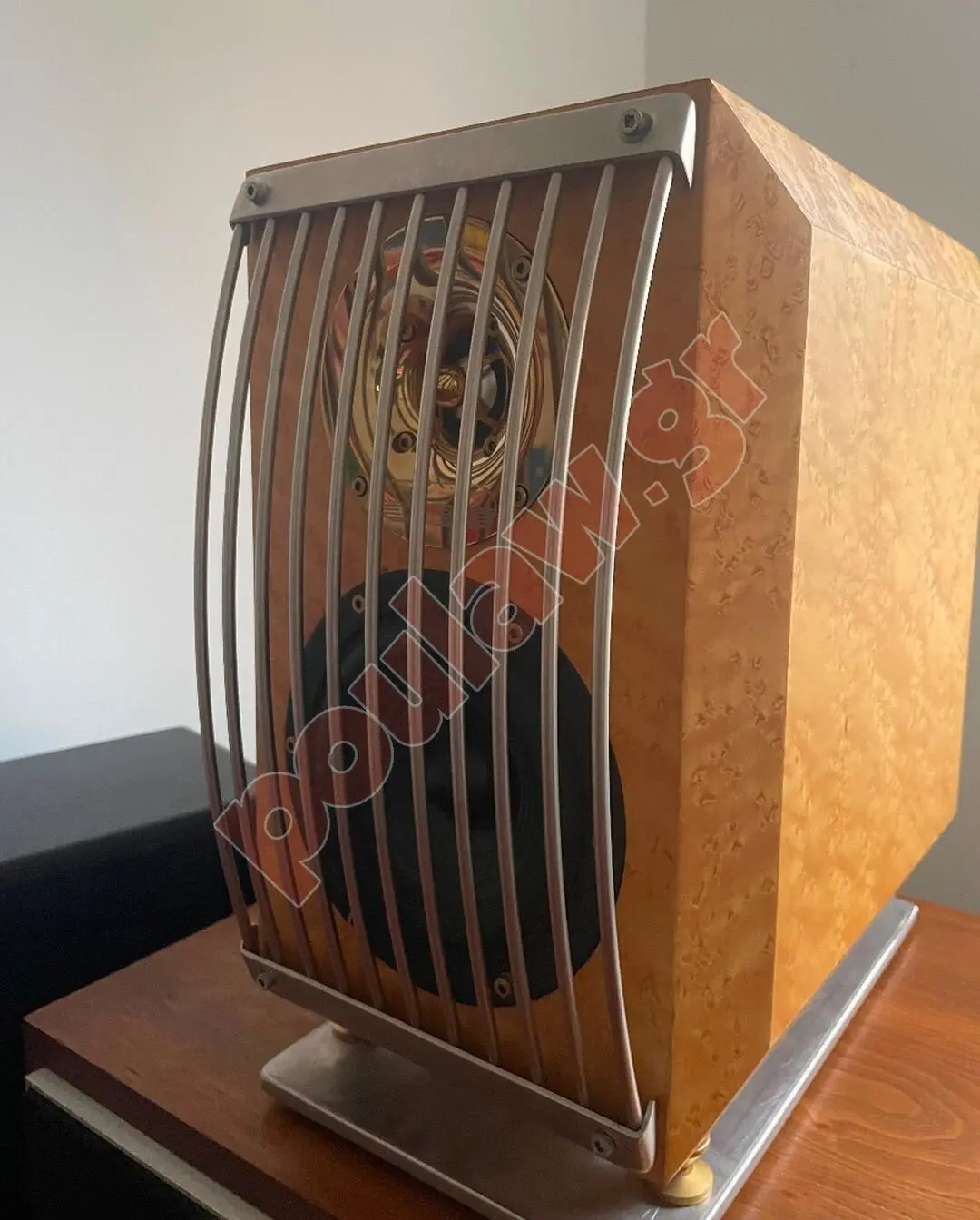 American Acoustic Development AAD 2001 American Acoustic Development AAD 2001