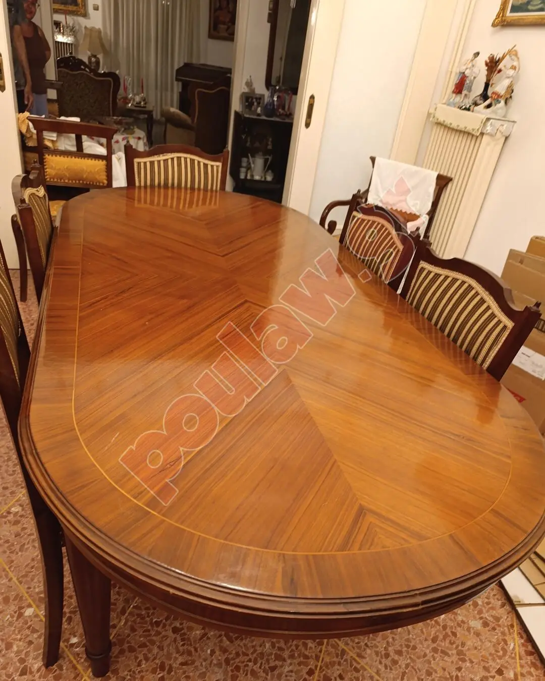 Τραπεζαρία 