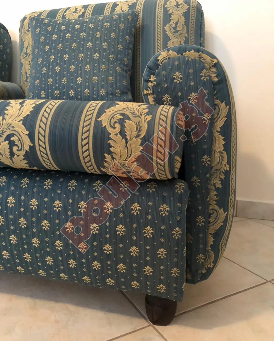 Ολοκληρο σαλονι 