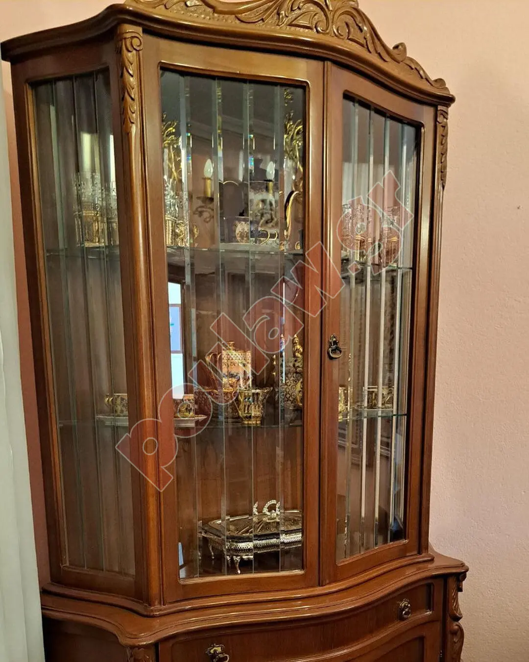 Βιτρίνα κομψή