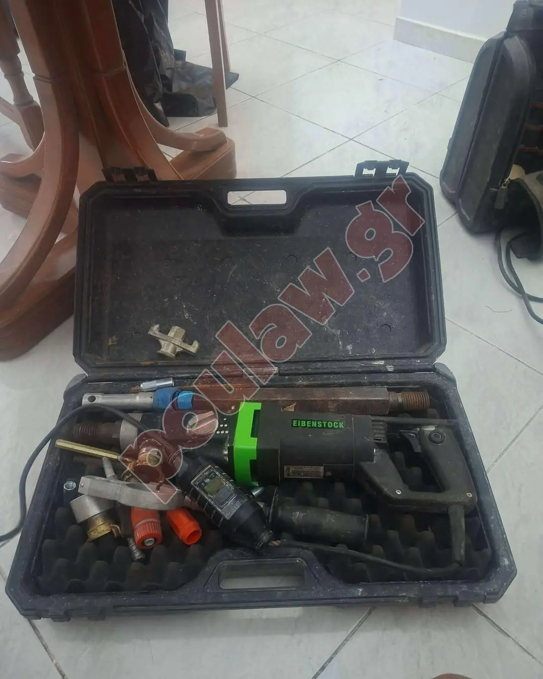 πωλούνται μεταχειρισμένα εργαλεία υδραυλικού 