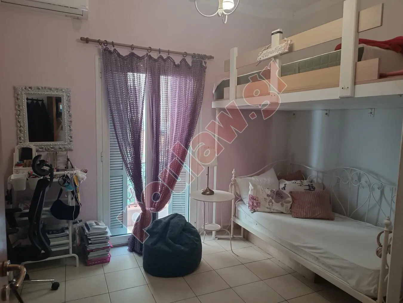 κουκέτα κρεβάτι 